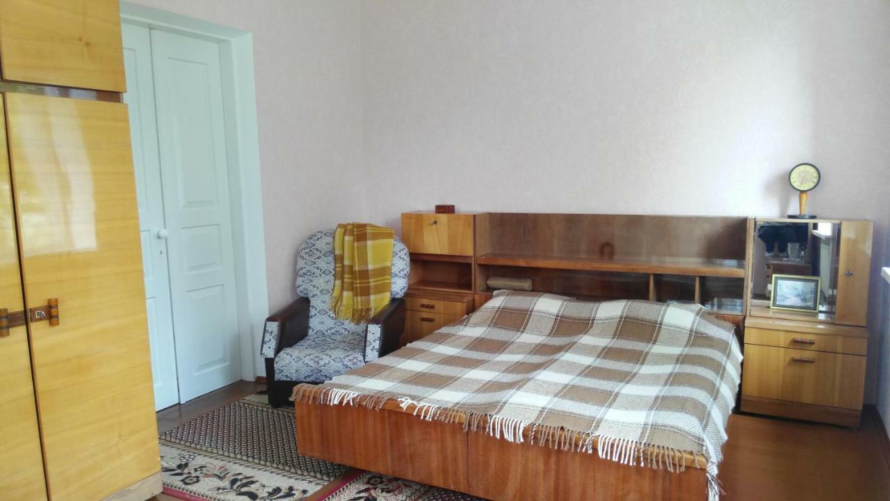Separate Room Homestay In A Private House, Facilities Shared With Owner Berdychiv Экстерьер фото