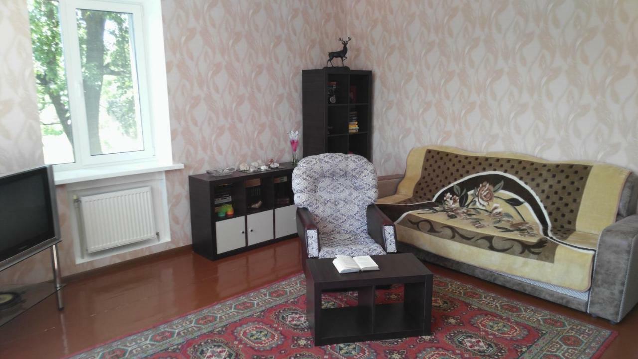 Separate Room Homestay In A Private House, Facilities Shared With Owner Berdychiv Экстерьер фото